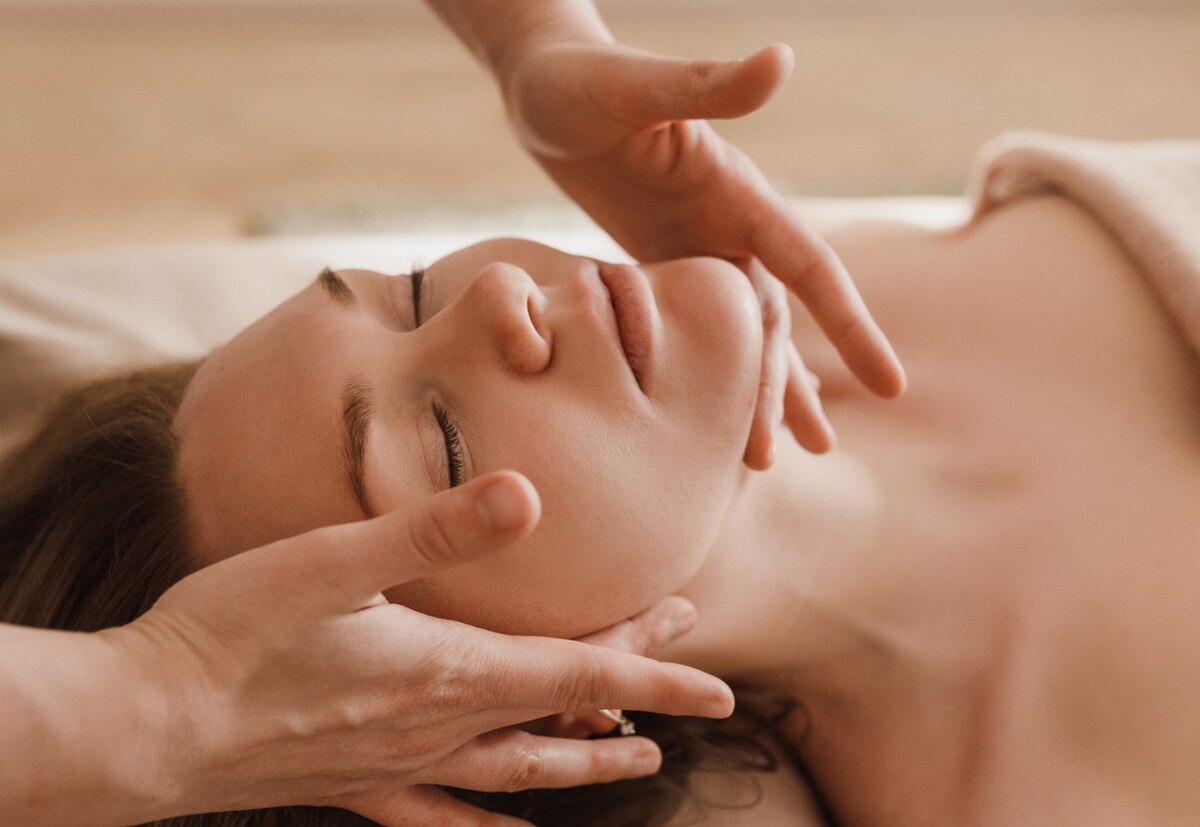 Massage Incamaya — Elfinéa Institut